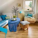 Mit Panoramablick Ueber *