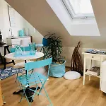 Mit Panoramablick Ueber Apartament *