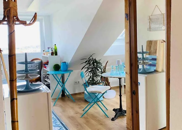 Mit Panoramablick Ueber
