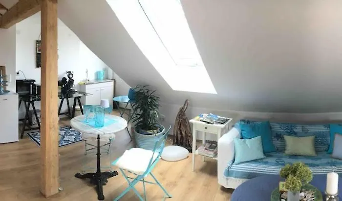 Mit Panoramablick Ueber Aschaffenburg
